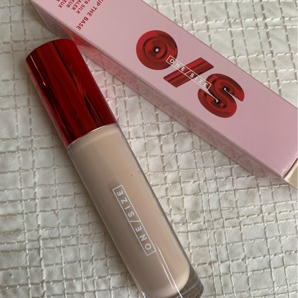 One/Size O/S Turn up the Base Butter Silk Concealer in Fair 3 BNIB - Picture 7 of 13